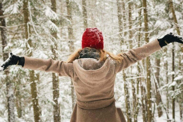 winterkamperen-blog-sneeuw-vrouw-gobanna